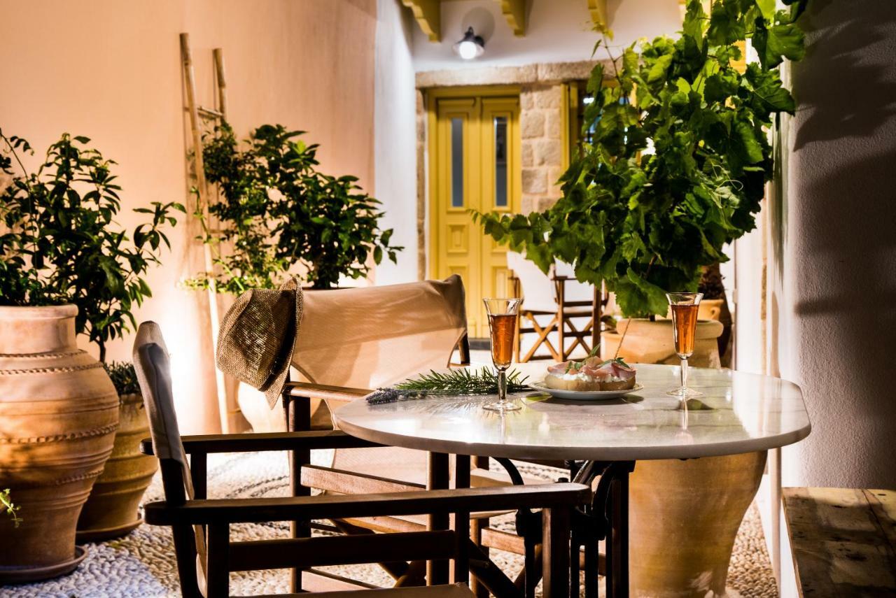 Villa Il Vecchio Cortile Rhodes City ภายนอก รูปภาพ