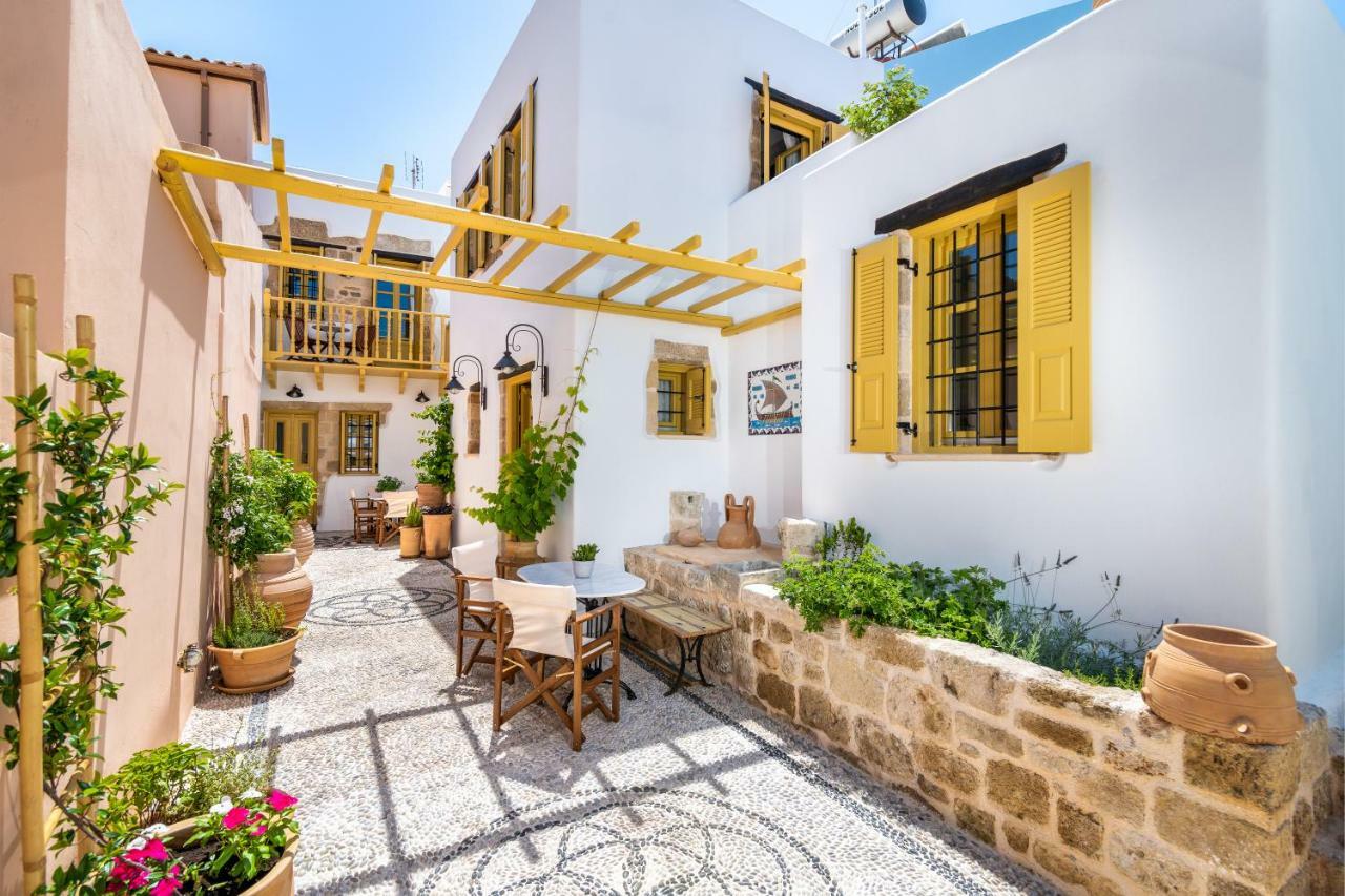 Villa Il Vecchio Cortile Rhodes City ภายนอก รูปภาพ